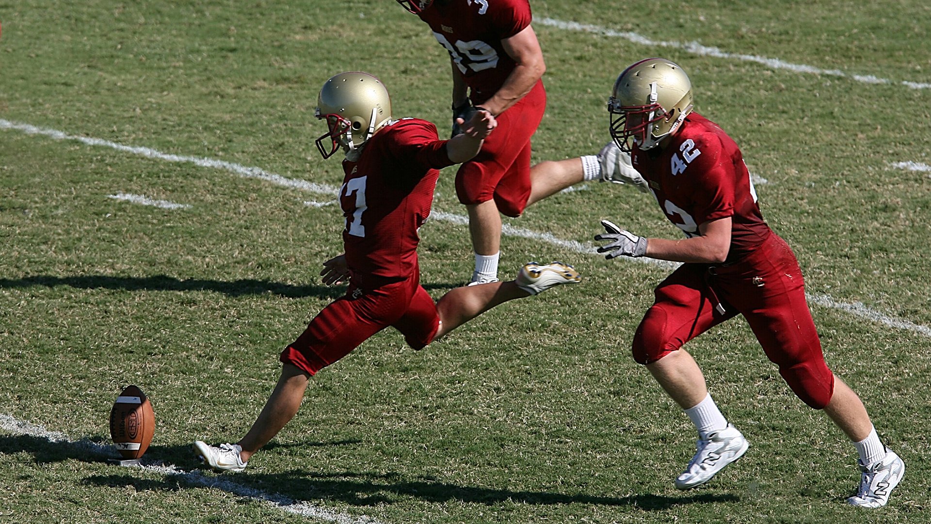 青少年“篮球+科技”融合创新展在北京盛大举行，青少年篮球职业联赛