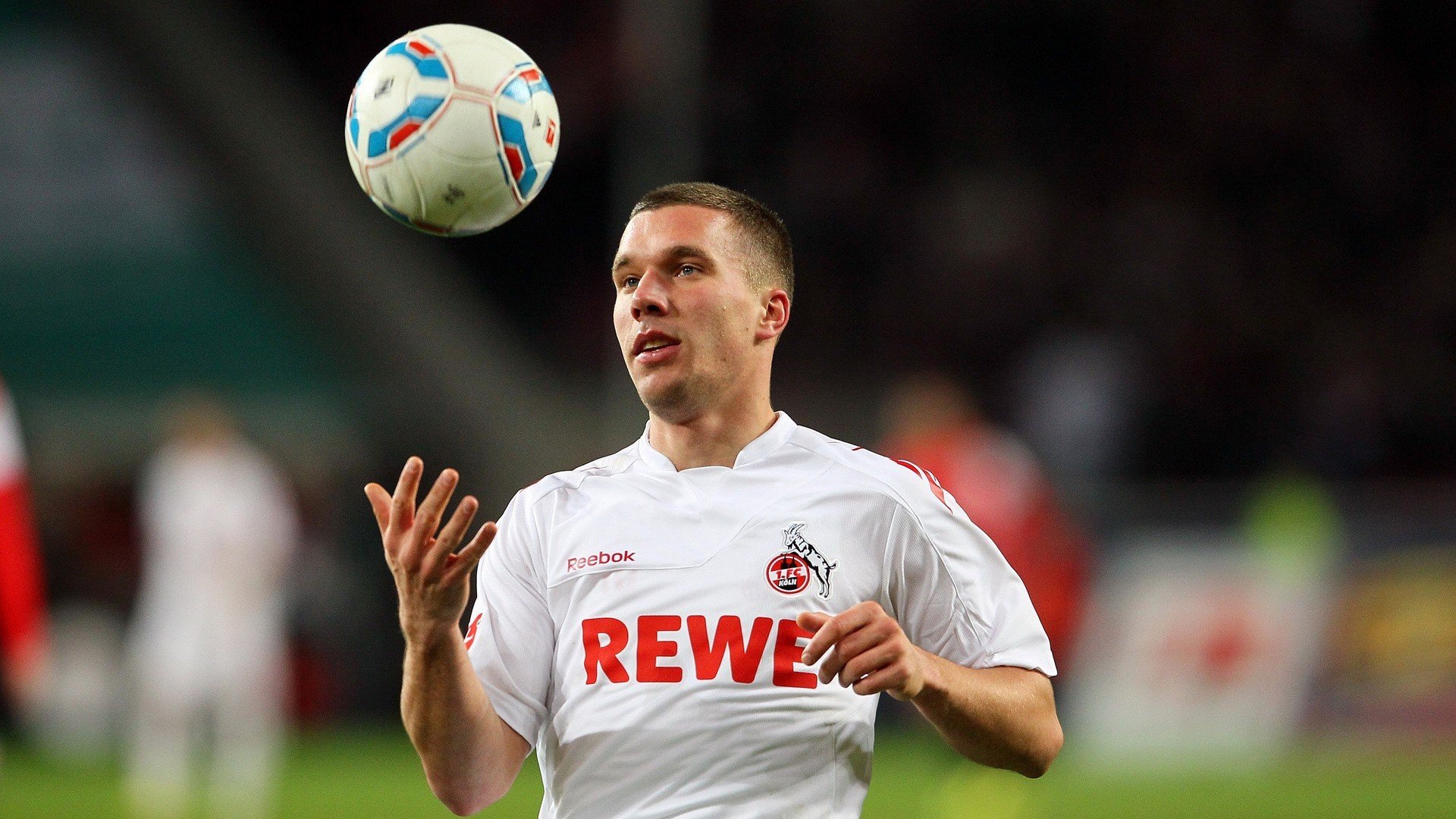 Jiuyou Sports-比利亚雷亚尔主场0-2不敌皇家马德里，遭遇失利，2021比利亚雷亚尔主力11人